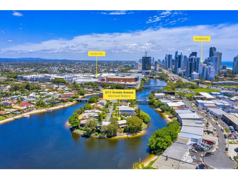 2/11 Orvieto Avenue, Mermaid Waters QLD 4218