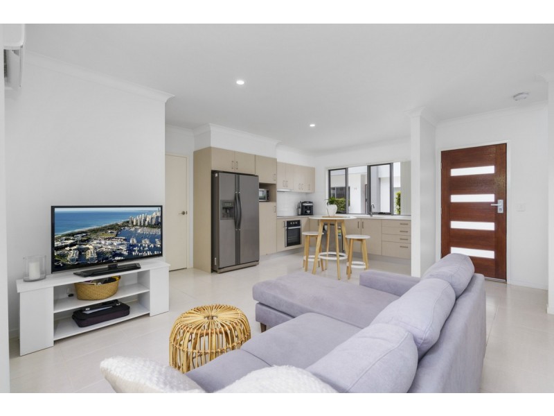 15/20 Careel Close, Helensvale QLD 4212