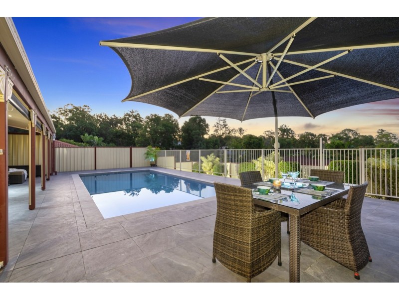 8 Arizona Street, Oxenford QLD 4210