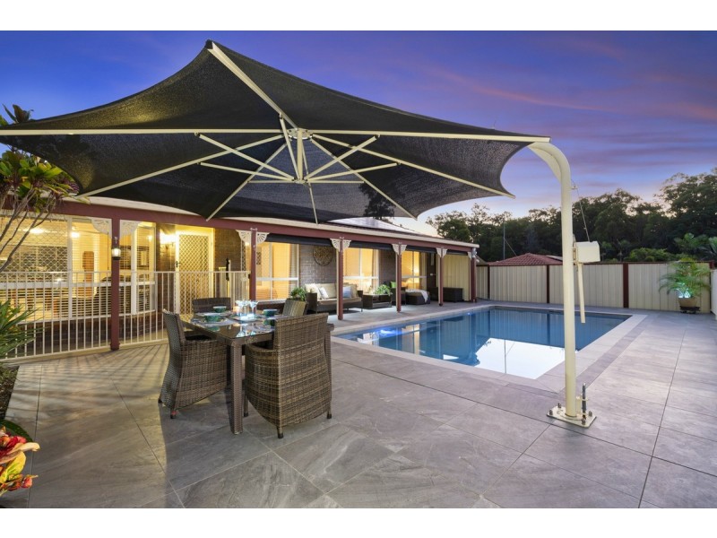 8 Arizona Street, Oxenford QLD 4210