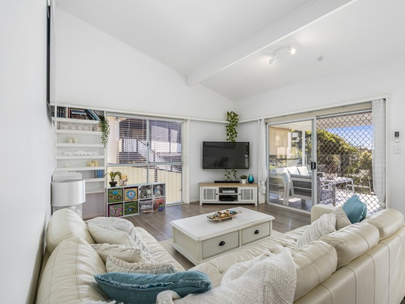 147 Universal Street, Oxenford QLD 4210