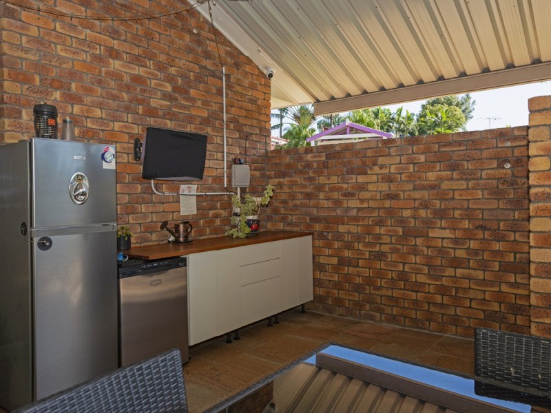 40 Latrobe Avenue, Helensvale QLD 4212