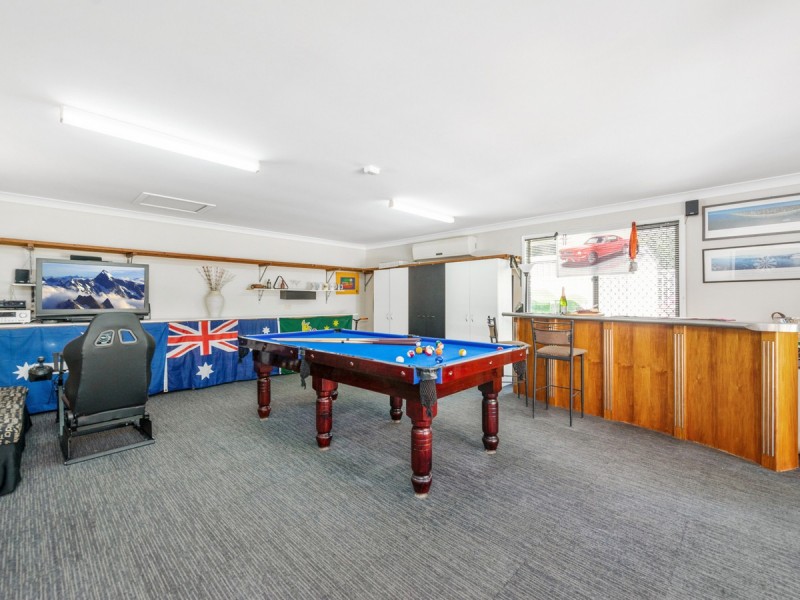 40 Latrobe Avenue, Helensvale QLD 4212