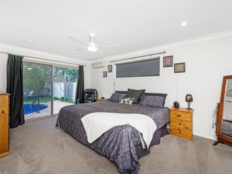 40 Latrobe Avenue, Helensvale QLD 4212