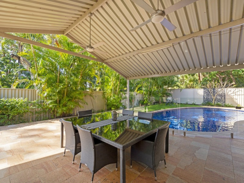 40 Latrobe Avenue, Helensvale QLD 4212