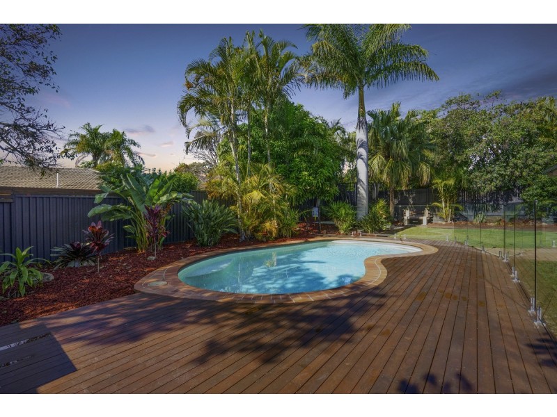 15 Studio Drive, Oxenford QLD 4210