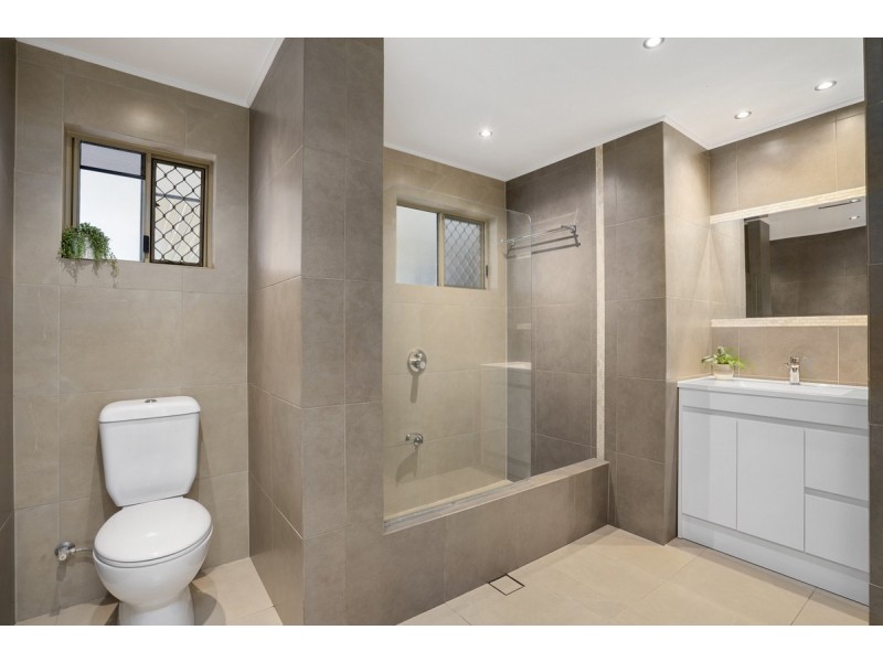 15 Studio Drive, Oxenford QLD 4210