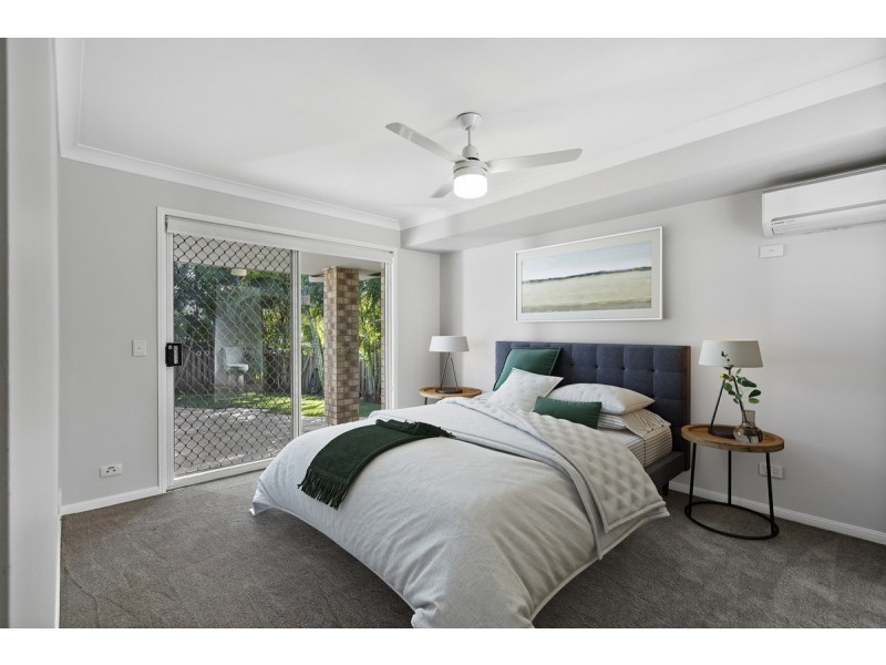 1 Dalby Court, Helensvale QLD 4212