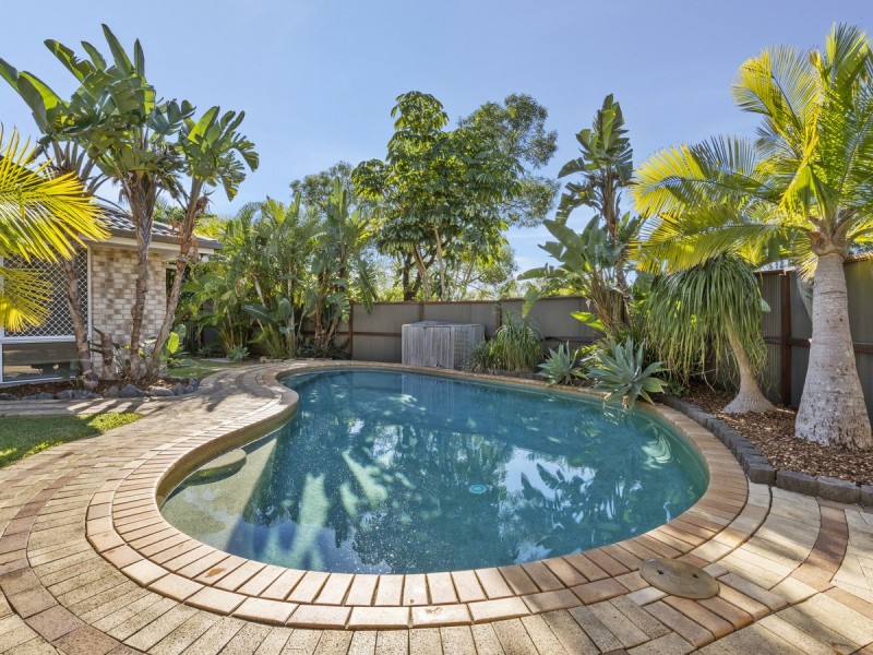 1 Dalby Court, Helensvale QLD 4212