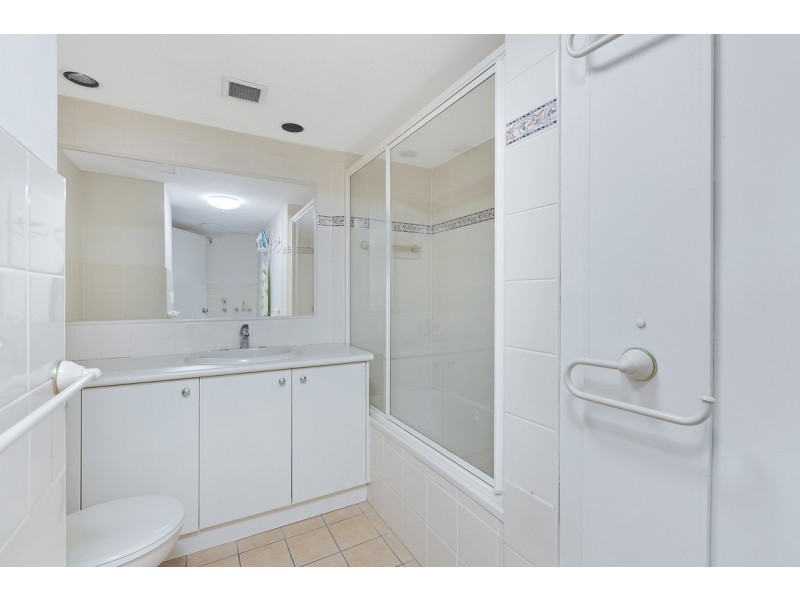 7/219 Surf Parade, Surfers Paradise QLD 4217