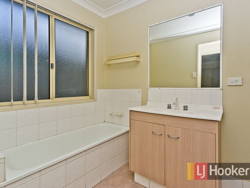 31 Tradewinds Drive, Helensvale QLD 4212