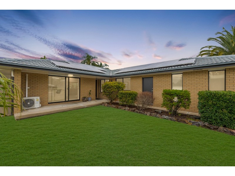 68 Parkes Drive, Helensvale QLD 4212