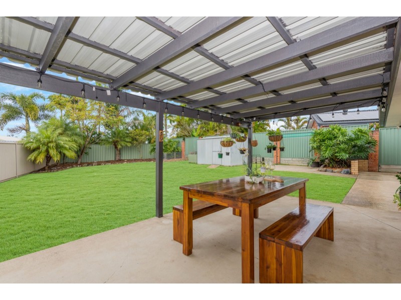 68 Parkes Drive, Helensvale QLD 4212