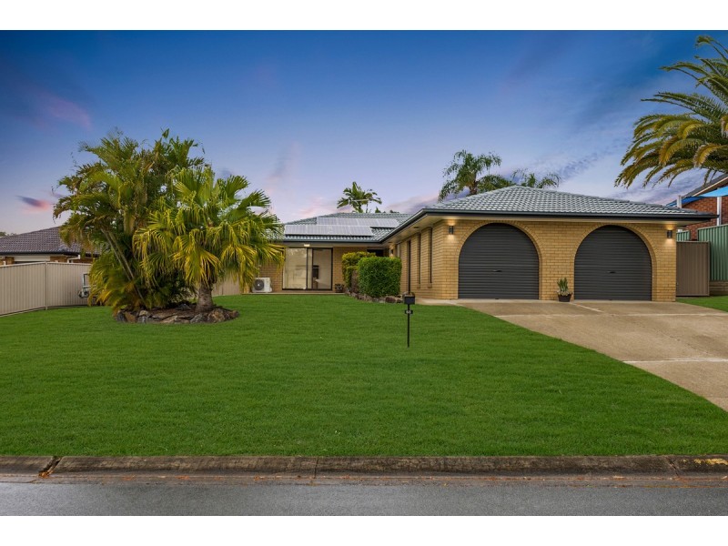 68 Parkes Drive, Helensvale QLD 4212
