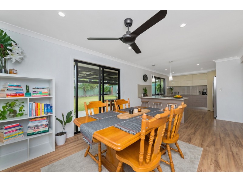 68 Parkes Drive, Helensvale QLD 4212