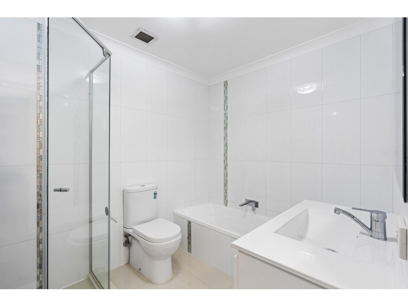 1034/6 Crestridge Crescent, Oxenford QLD 4210