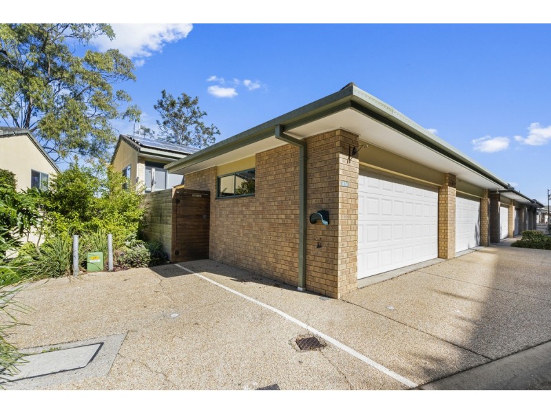 1034/6 Crestridge Crescent, Oxenford QLD 4210