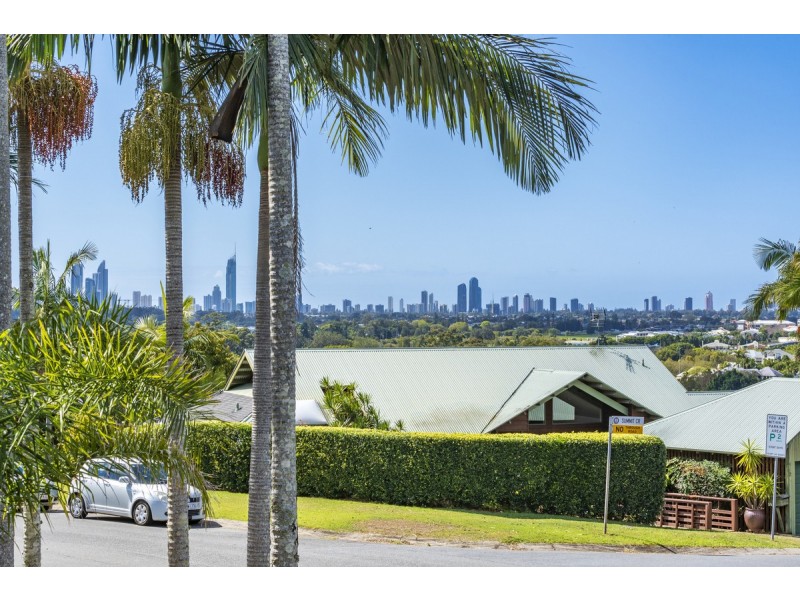 14 Ivy Street, Carrara QLD 4211