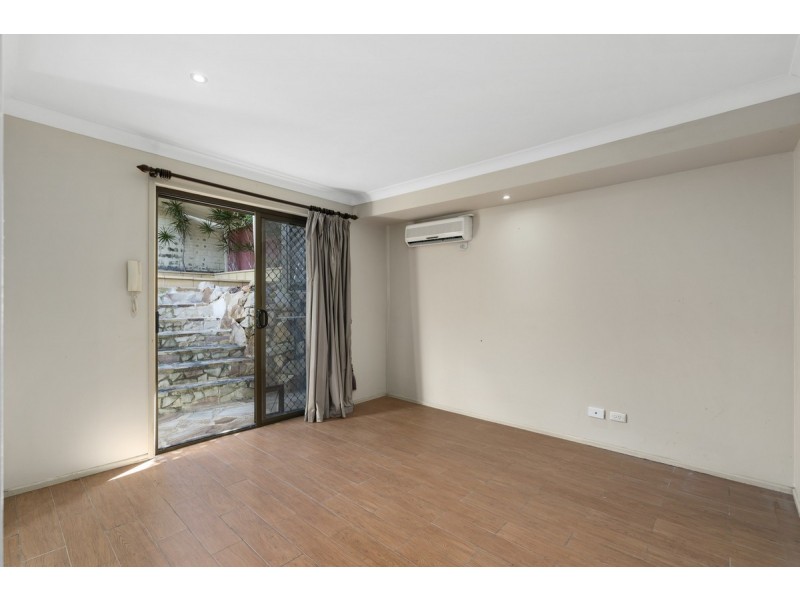 14 Ivy Street, Carrara QLD 4211