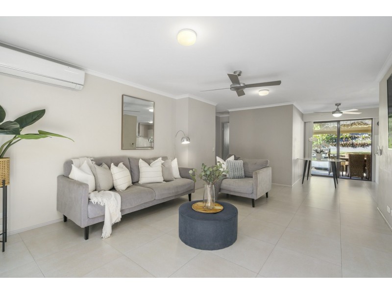 1/18 Columbia Court, Oxenford QLD 4210