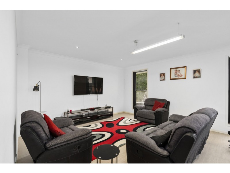 30 Yarrayne Valley Drive, Upper Coomera QLD 4209