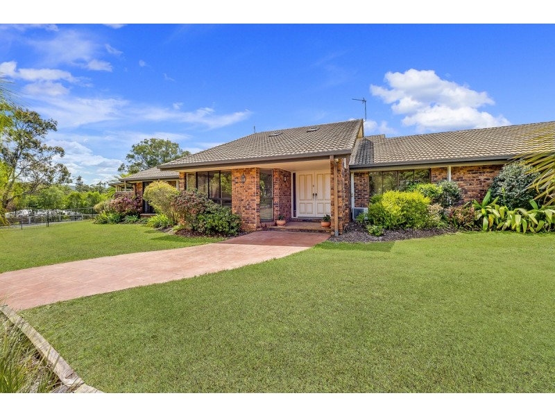 57 Holyrood Road, Maudsland QLD 4210