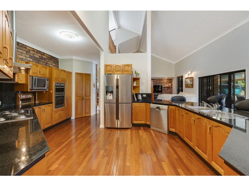 57 Holyrood Road, Maudsland QLD 4210