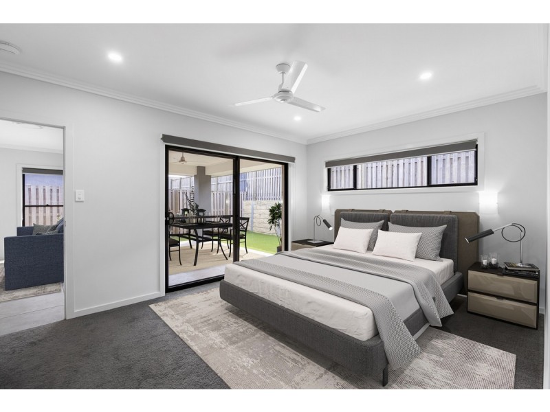 43 Lysaght Drive, Pimpama QLD 4209