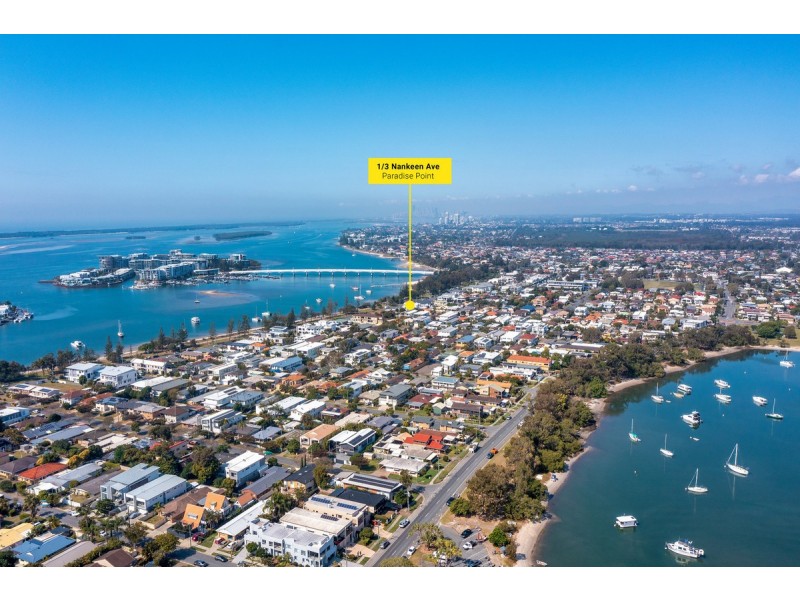 1/3 Nankeen Avenue, Paradise Point QLD 4216