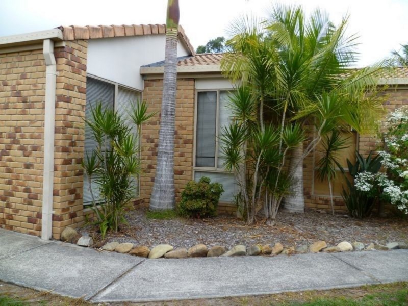 15 River Oak Drive, Helensvale QLD 4212