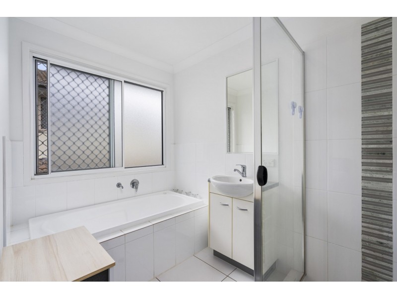 16 Jimmy Road, Coomera QLD 4209