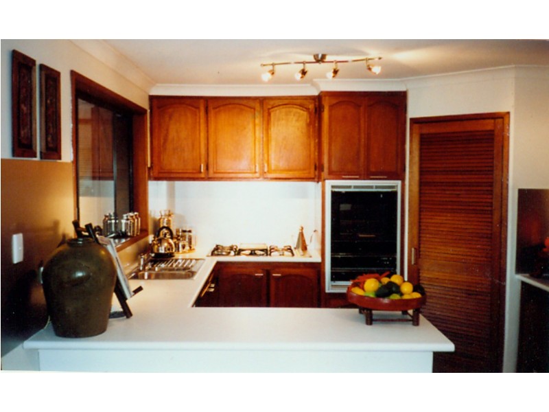 18 Atkins Place, Helensvale QLD 4212