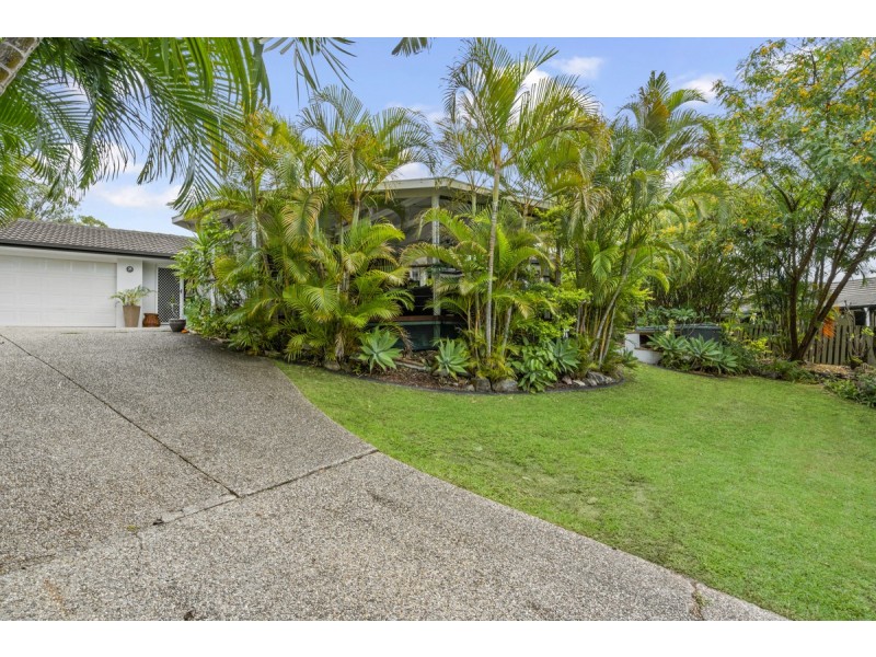 12 Benalla Court, Parkwood QLD 4214