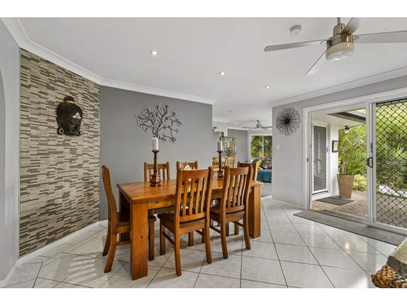 12 Benalla Court, Parkwood QLD 4214