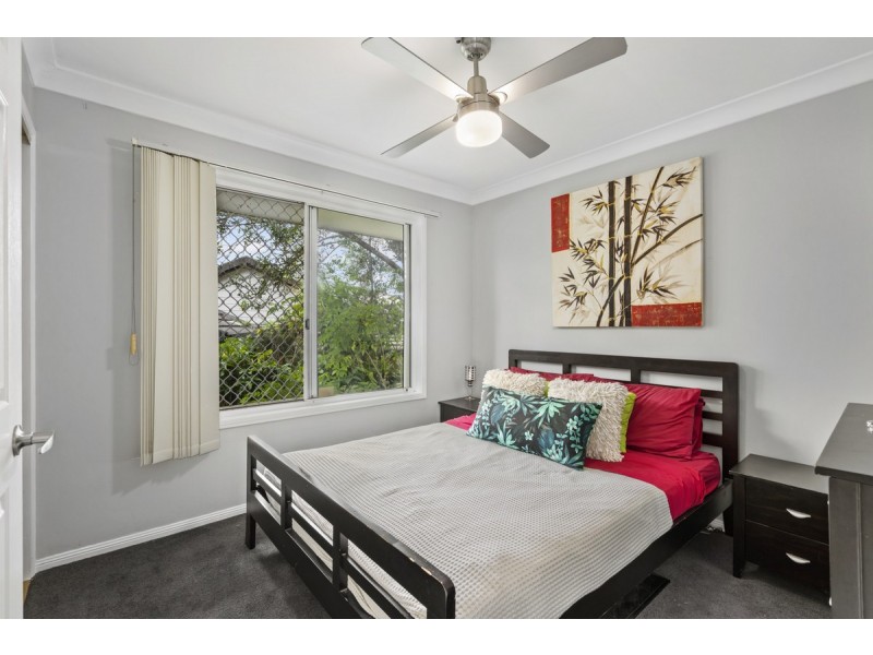 12 Benalla Court, Parkwood QLD 4214