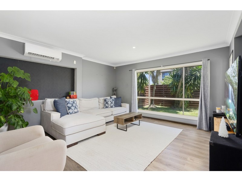 1/17 Majorca Crescent, Varsity Lakes QLD 4227