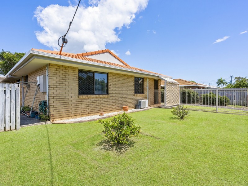 1/49 Government Road, Labrador QLD 4215