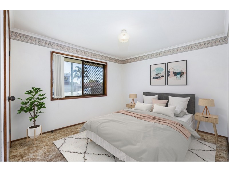 1/49 Government Road, Labrador QLD 4215