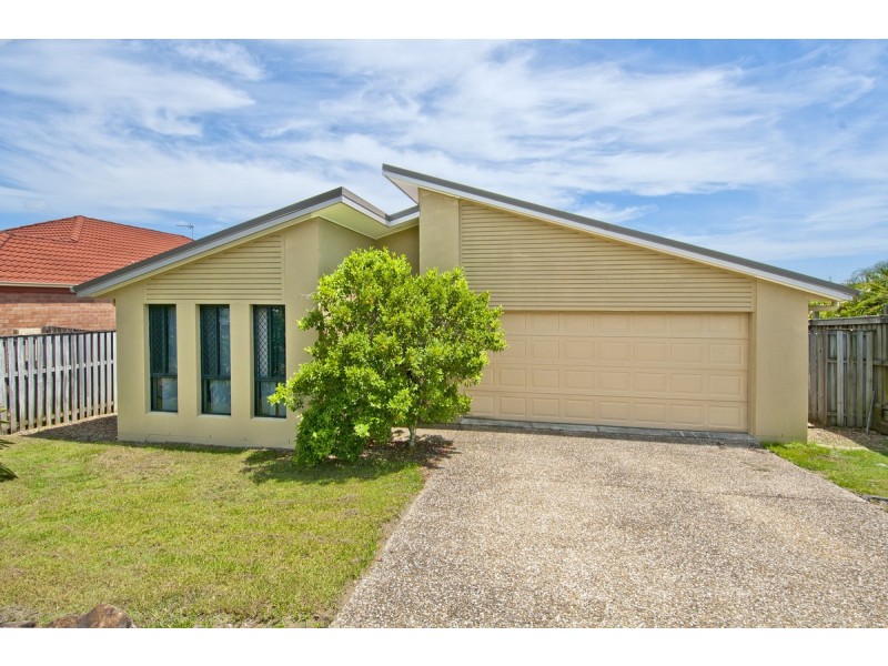 13 Tomah Street, Pacific Pines QLD 4211