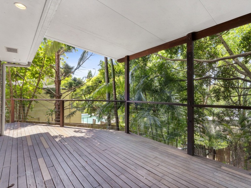 28 Mitchell Avenue, Molendinar QLD 4214