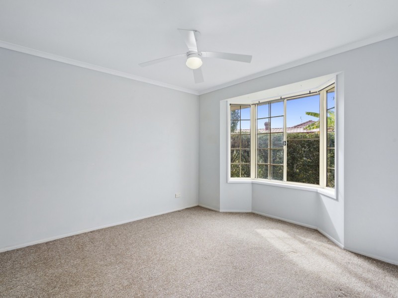 5 Hollyfern Court, Oxenford QLD 4210