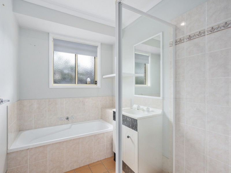 5 Hollyfern Court, Oxenford QLD 4210