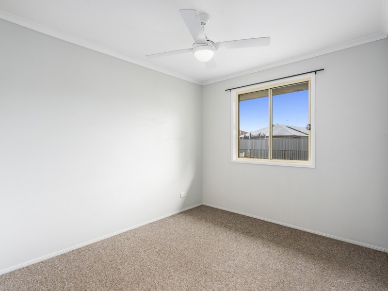 5 Hollyfern Court, Oxenford QLD 4210