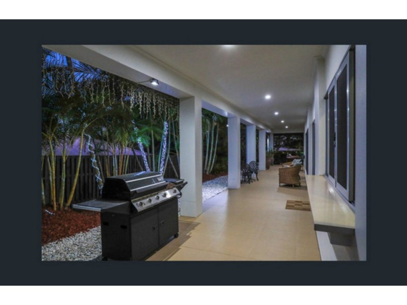 41 Salvado Drive, Pacific Pines QLD 4211