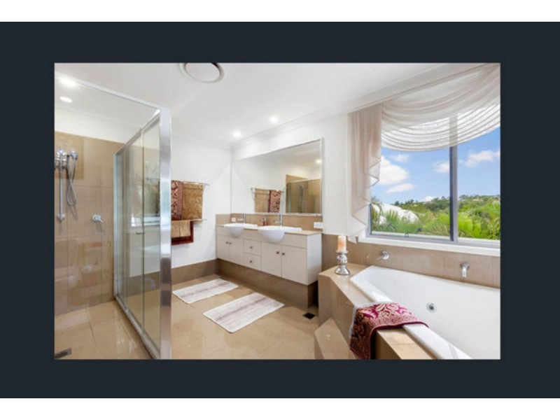 41 Salvado Drive, Pacific Pines QLD 4211