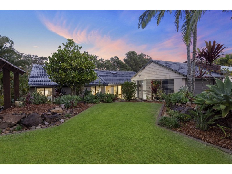 6 Eildon Place, Helensvale QLD 4212