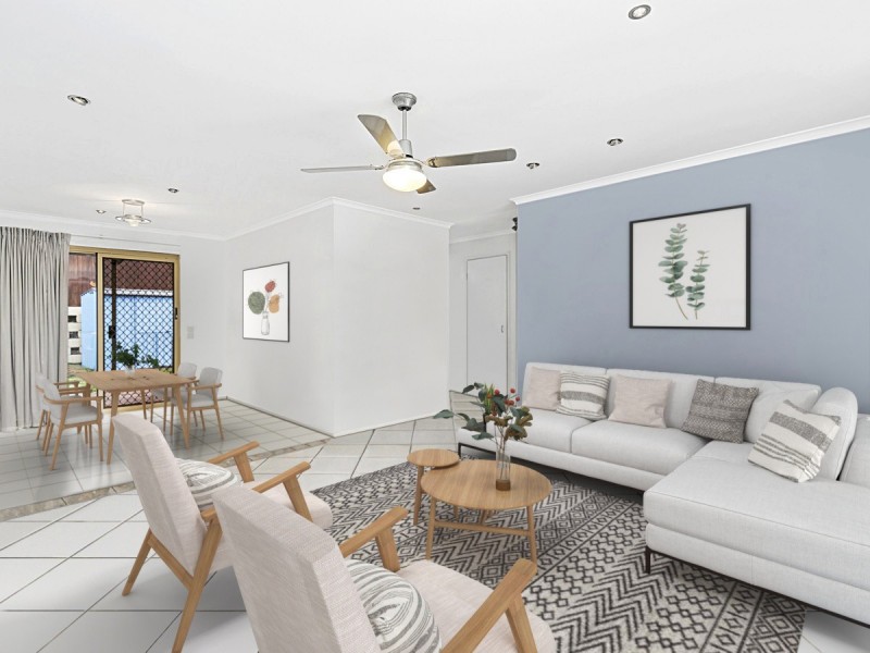 1/40 Village Way, Oxenford QLD 4210