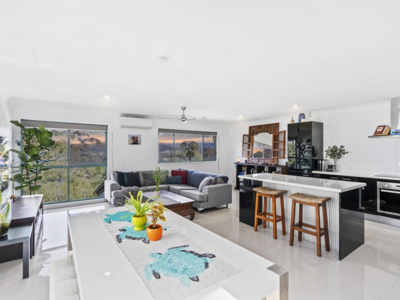 2026/6 Crestridge Crescent, Oxenford QLD 4210