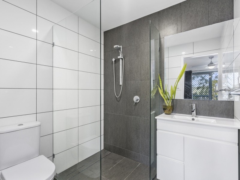 2026/6 Crestridge Crescent, Oxenford QLD 4210