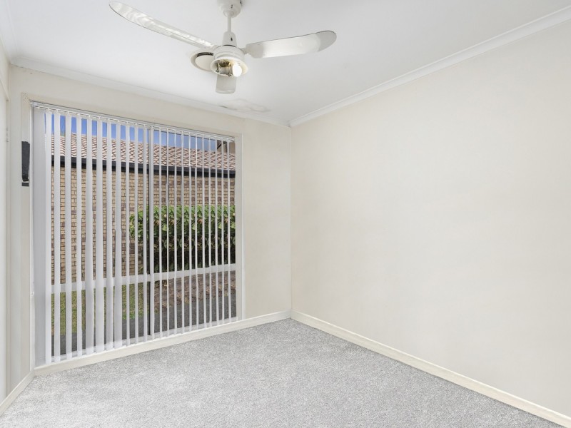 15 River Oak Drive, Helensvale QLD 4212